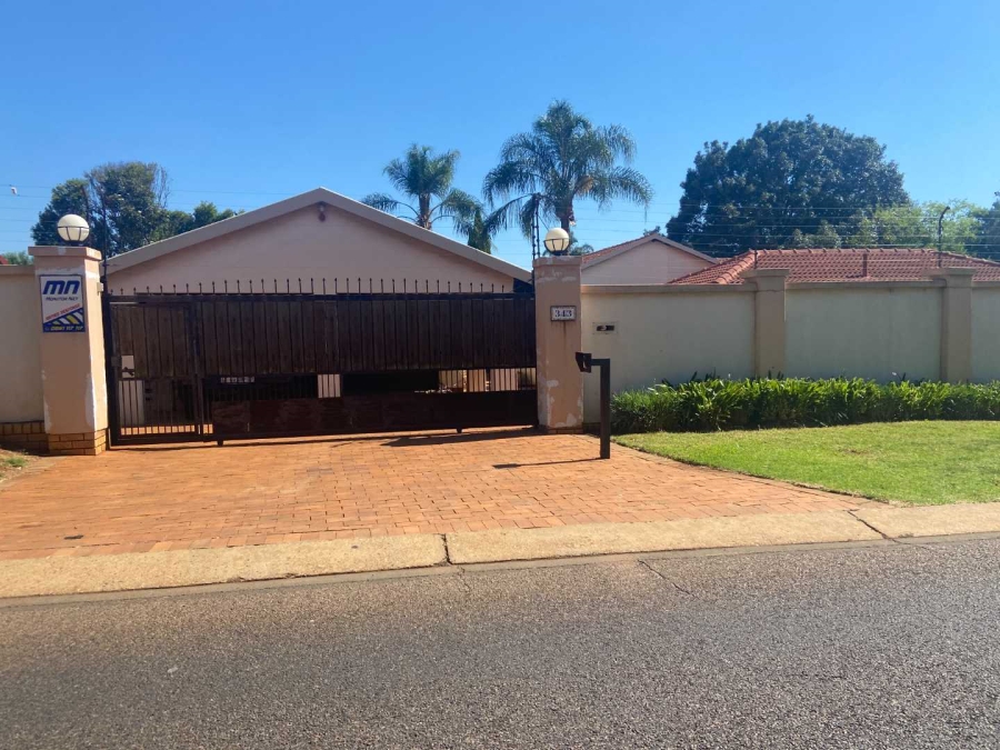 4 Bedroom Property for Sale in Wierdapark Gauteng