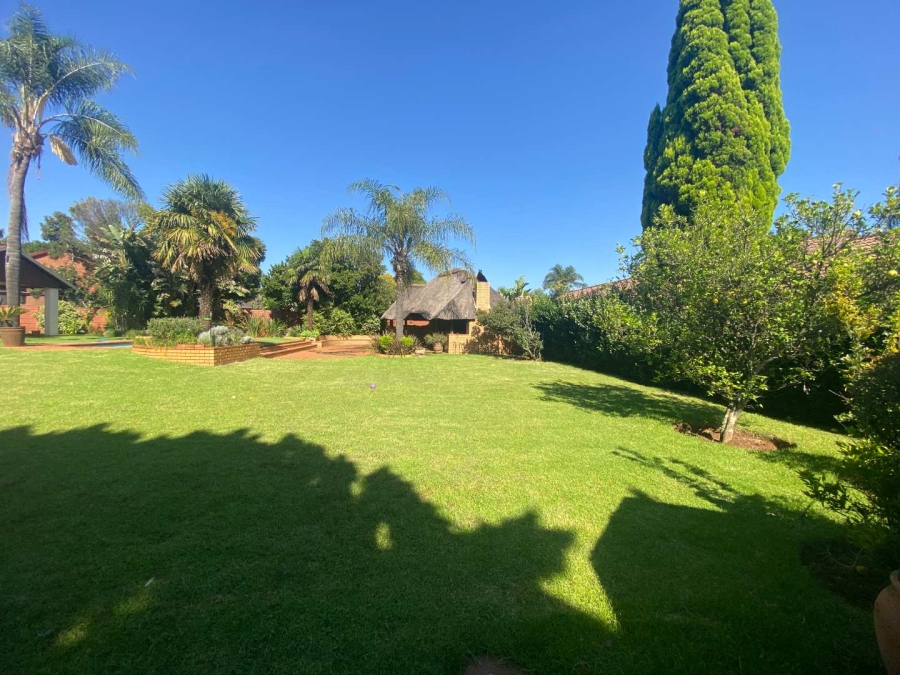 4 Bedroom Property for Sale in Wierdapark Gauteng