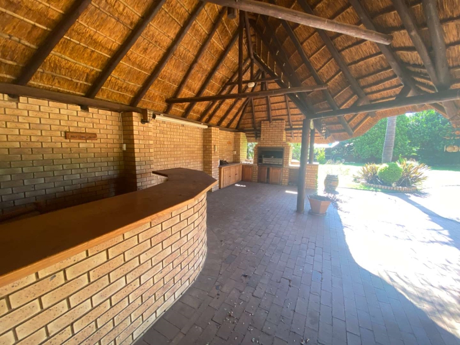 4 Bedroom Property for Sale in Wierdapark Gauteng