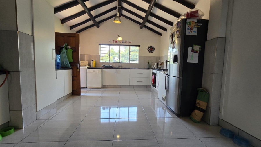 4 Bedroom Property for Sale in Verwoerdpark Gauteng