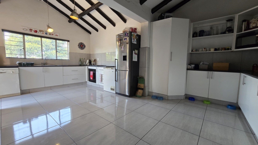 4 Bedroom Property for Sale in Verwoerdpark Gauteng