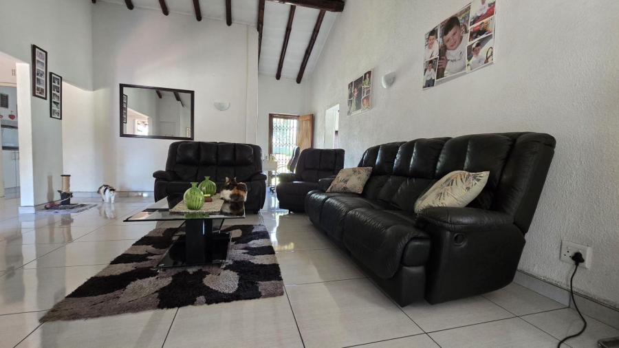 4 Bedroom Property for Sale in Verwoerdpark Gauteng