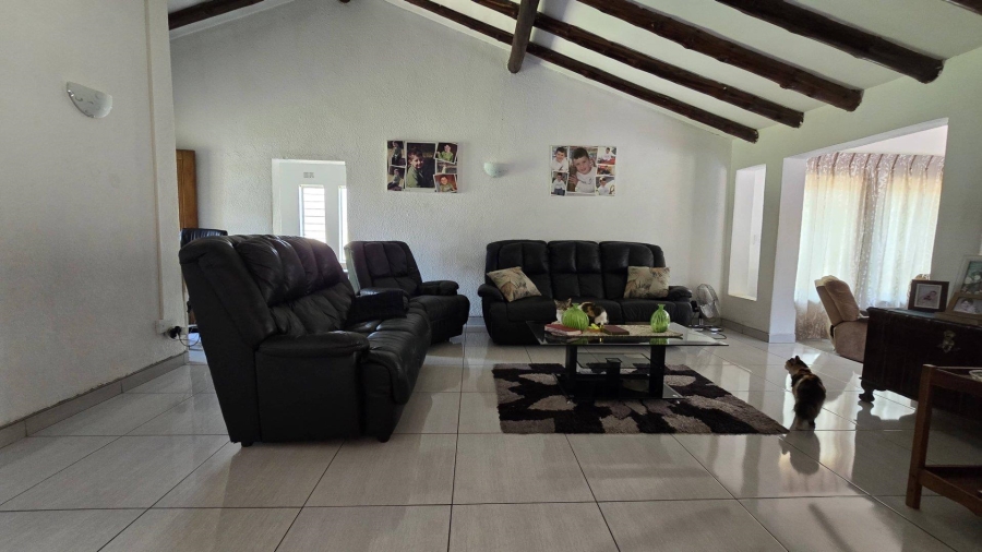 4 Bedroom Property for Sale in Verwoerdpark Gauteng