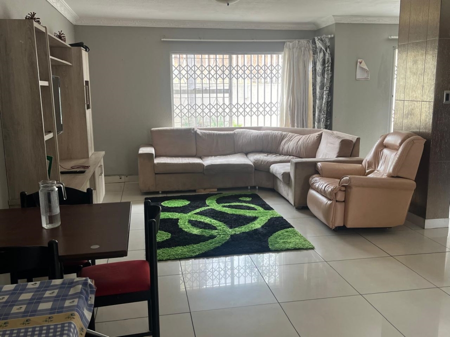 3 Bedroom Property for Sale in Bassonia Gauteng
