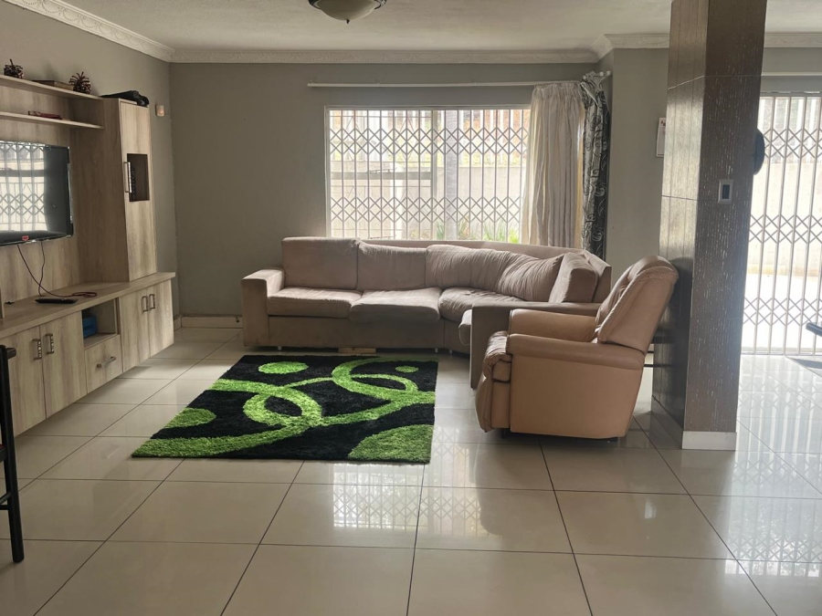 3 Bedroom Property for Sale in Bassonia Gauteng
