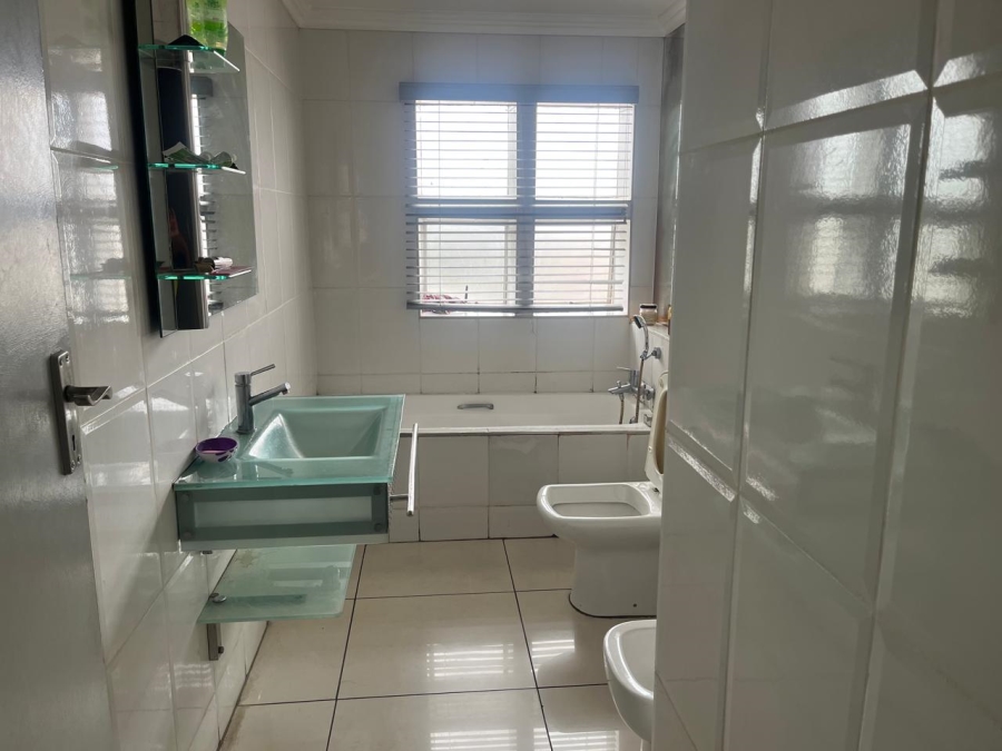 3 Bedroom Property for Sale in Bassonia Gauteng