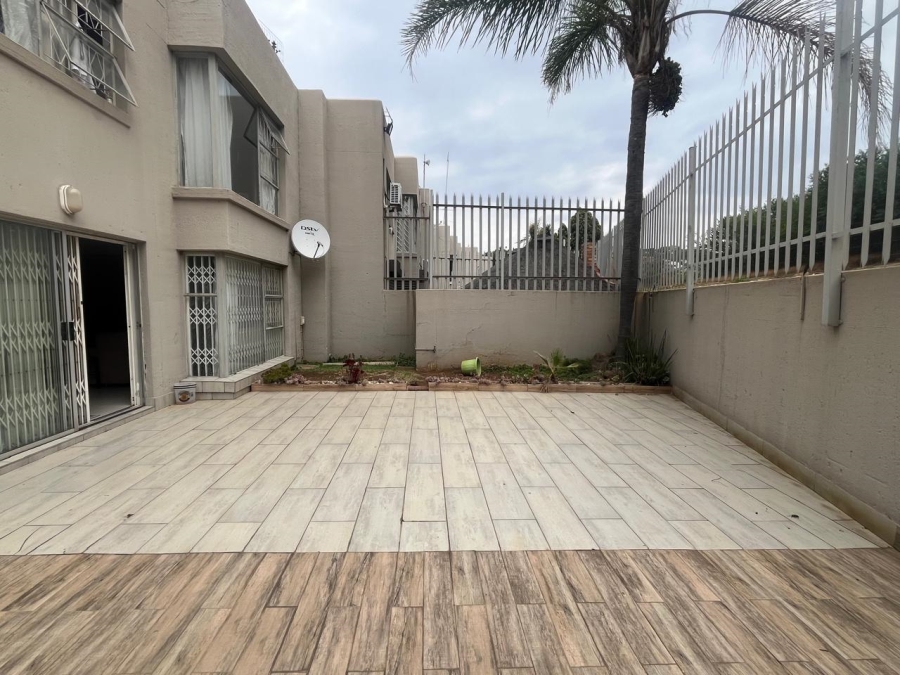 3 Bedroom Property for Sale in Bassonia Gauteng