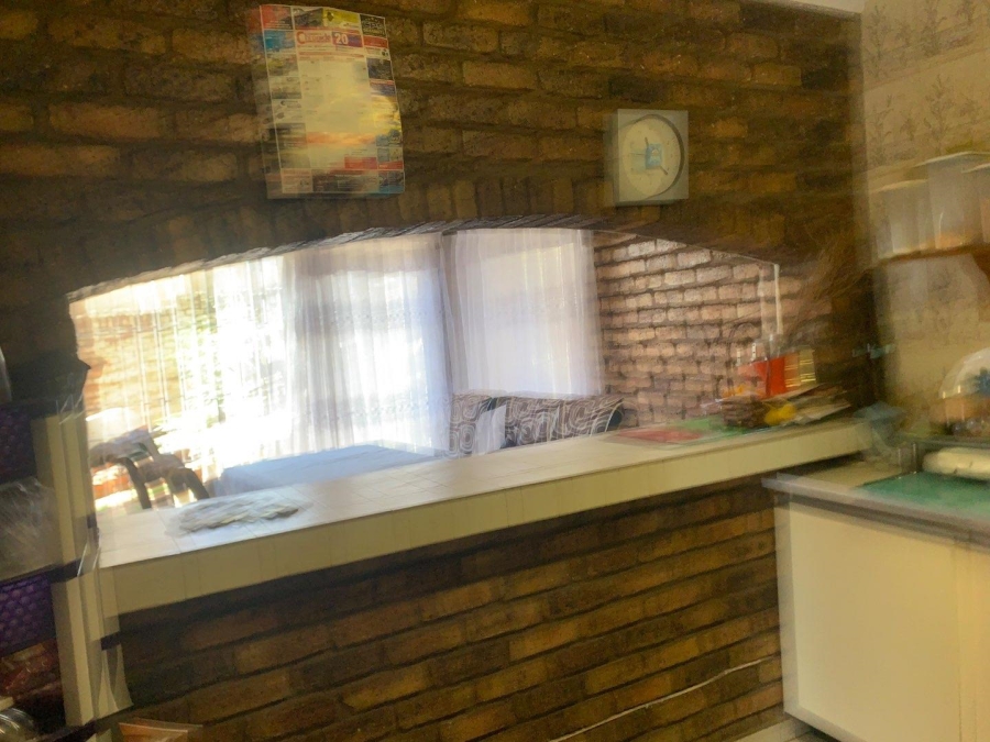 3 Bedroom Property for Sale in Townsview Gauteng