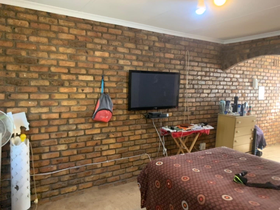 3 Bedroom Property for Sale in Townsview Gauteng