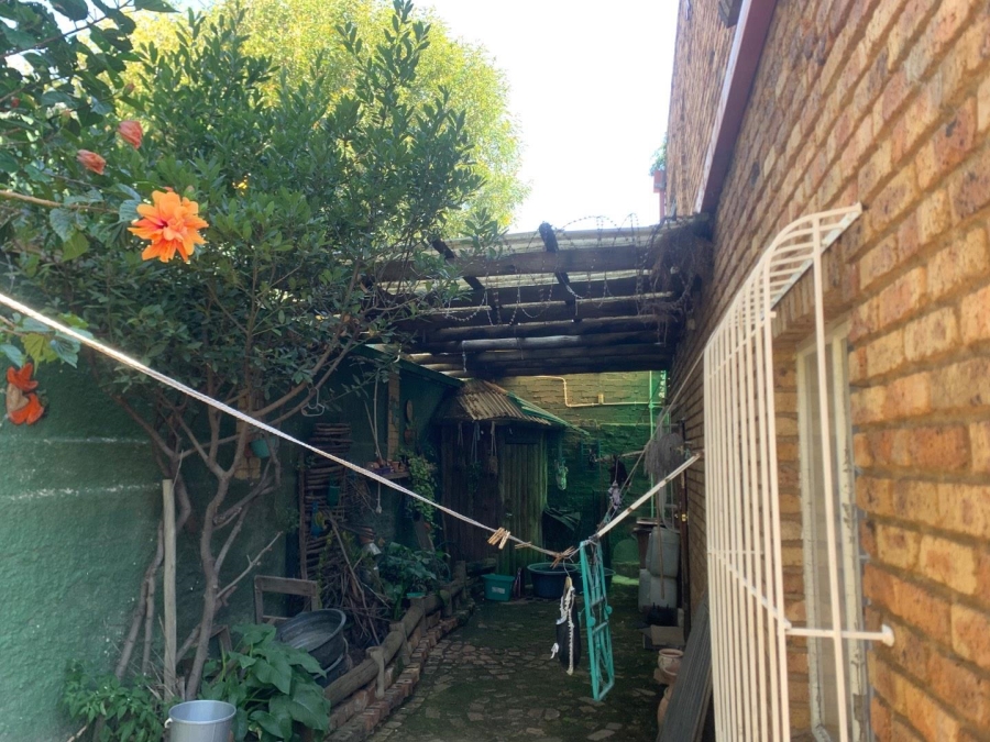 3 Bedroom Property for Sale in Townsview Gauteng