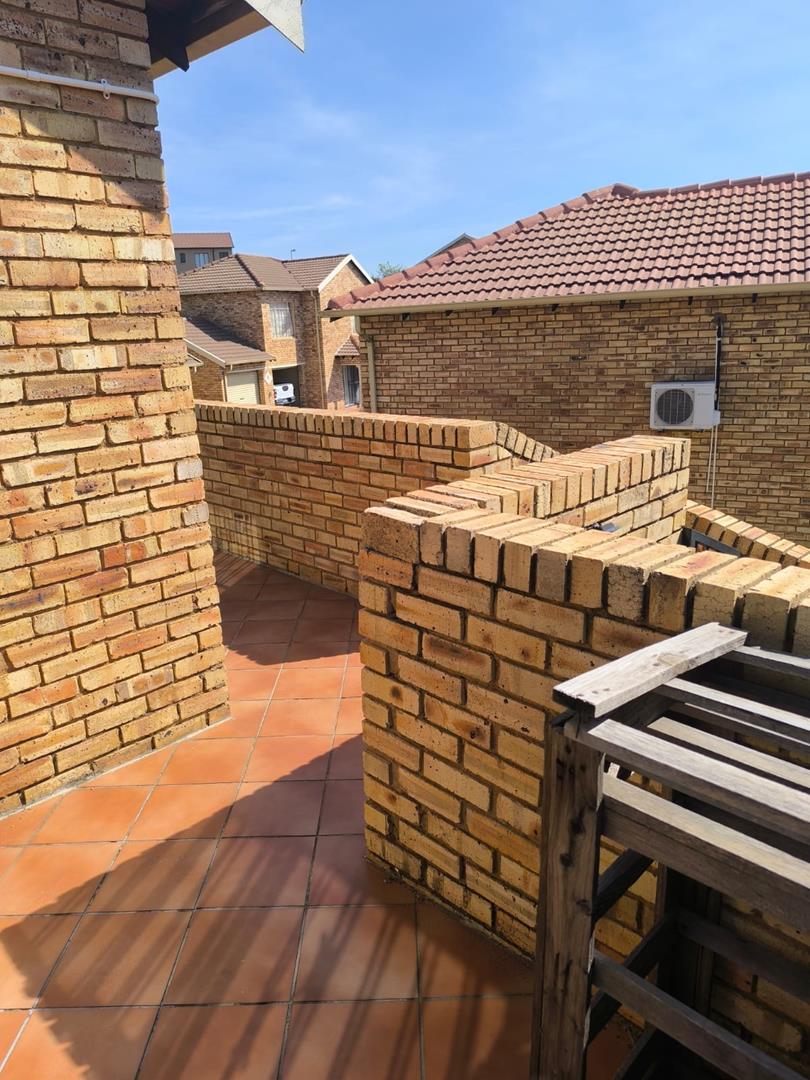 3 Bedroom Property for Sale in Elandspark Gauteng
