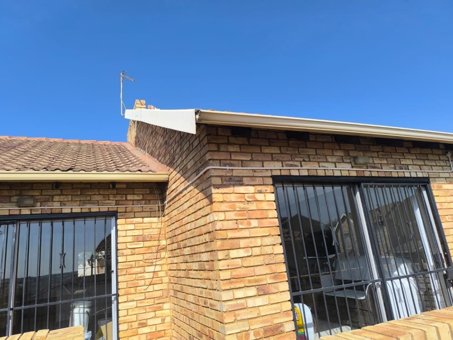 3 Bedroom Property for Sale in Elandspark Gauteng