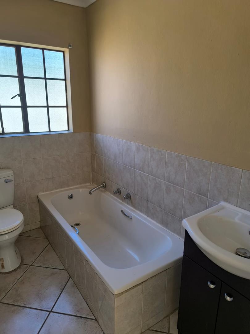 3 Bedroom Property for Sale in Elandspark Gauteng
