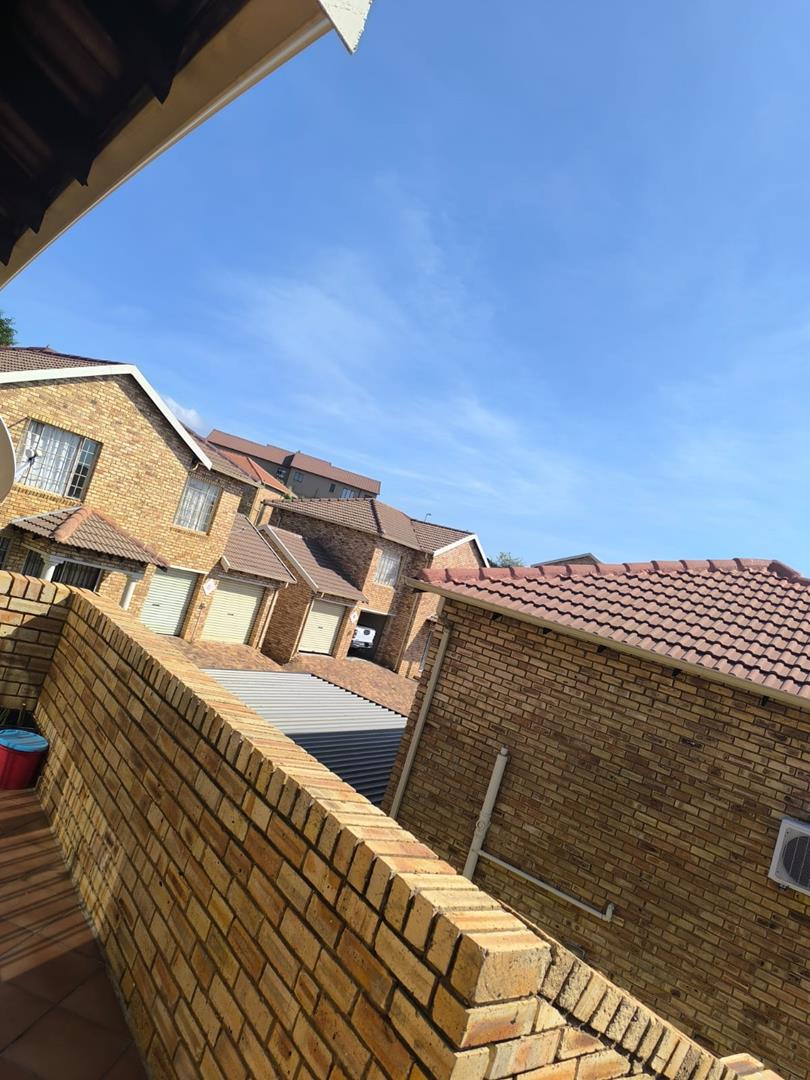 3 Bedroom Property for Sale in Elandspark Gauteng
