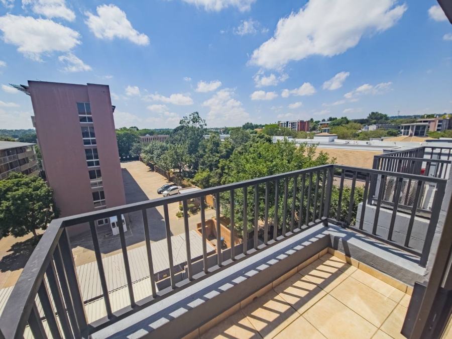 To Let 1 Bedroom Property for Rent in Hillcrest Gauteng