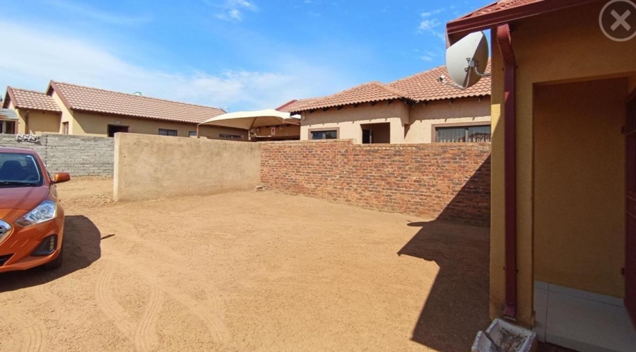 2 Bedroom Property for Sale in Soshanguve East Gauteng