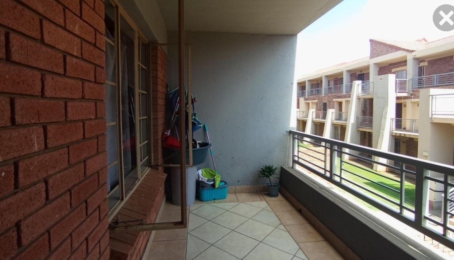 1 Bedroom Property for Sale in The Orchards Gauteng