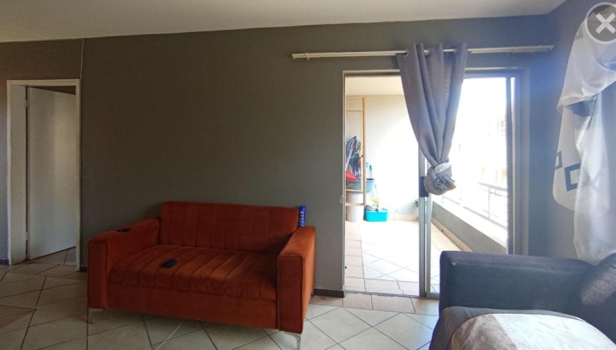 1 Bedroom Property for Sale in The Orchards Gauteng