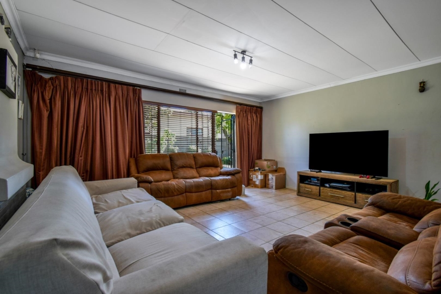 4 Bedroom Property for Sale in Valhalla Gauteng