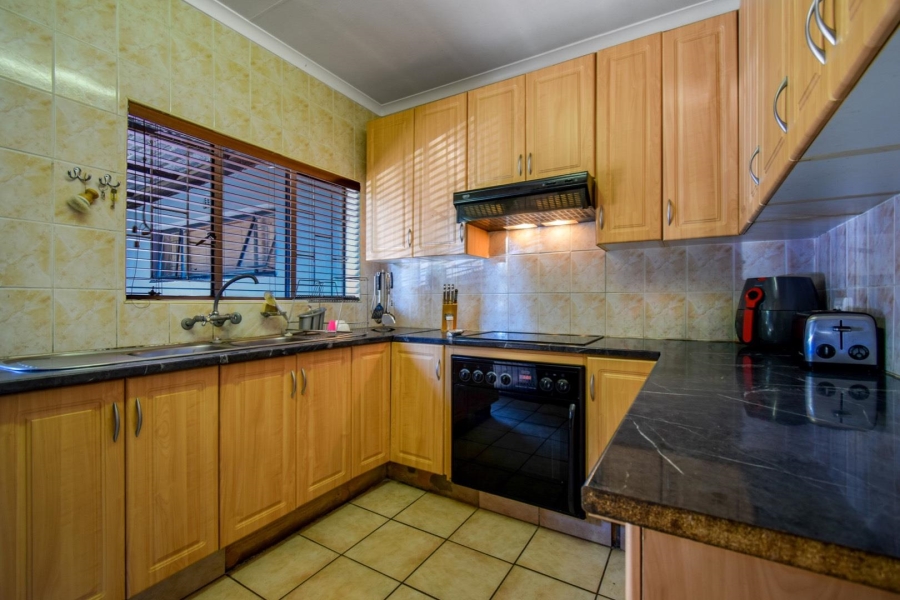 4 Bedroom Property for Sale in Valhalla Gauteng