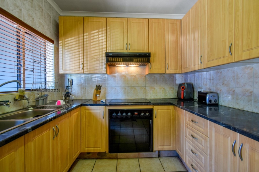 4 Bedroom Property for Sale in Valhalla Gauteng
