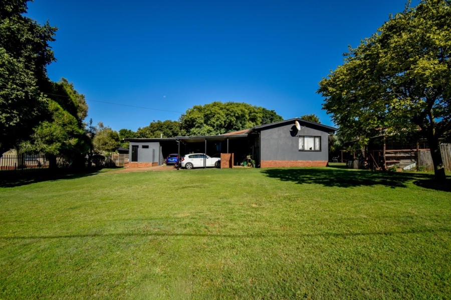 4 Bedroom Property for Sale in Valhalla Gauteng