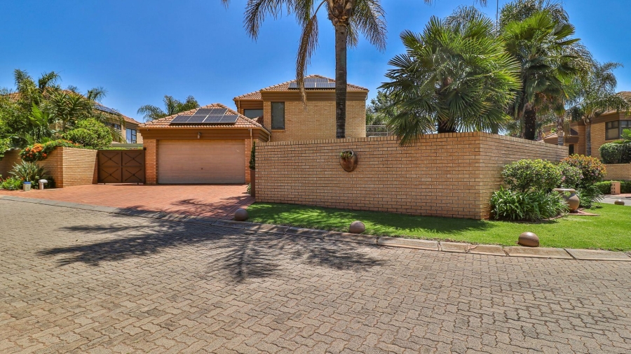 4 Bedroom Property for Sale in Brentwood Park Gauteng