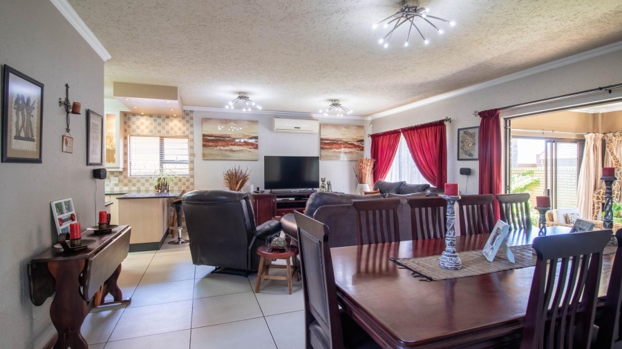 4 Bedroom Property for Sale in Brentwood Park Gauteng