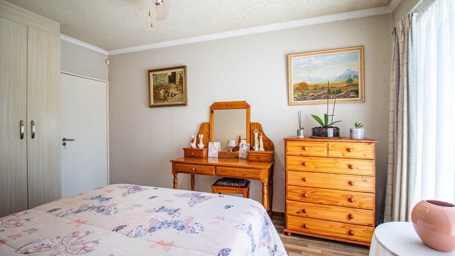 4 Bedroom Property for Sale in Brentwood Park Gauteng