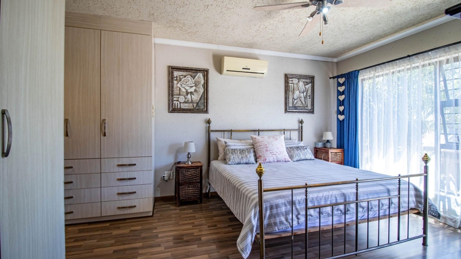 4 Bedroom Property for Sale in Brentwood Park Gauteng