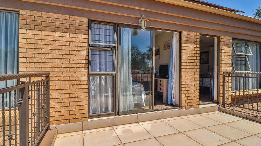 4 Bedroom Property for Sale in Brentwood Park Gauteng