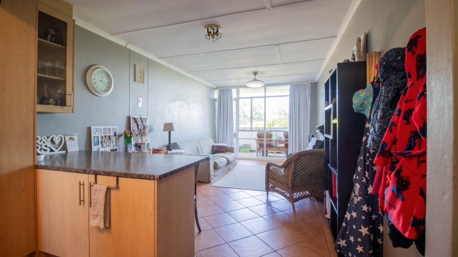 2 Bedroom Property for Sale in Morehill Gauteng