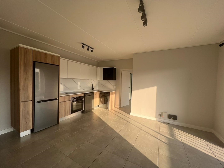 1 Bedroom Property for Sale in Waterfall Gauteng