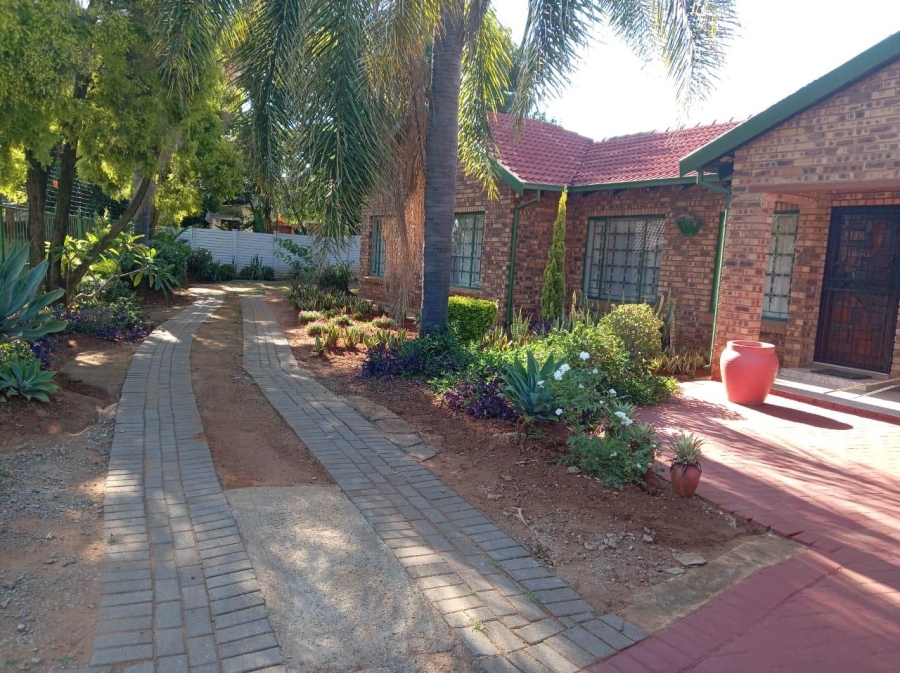 3 Bedroom Property for Sale in Chantelle Gauteng