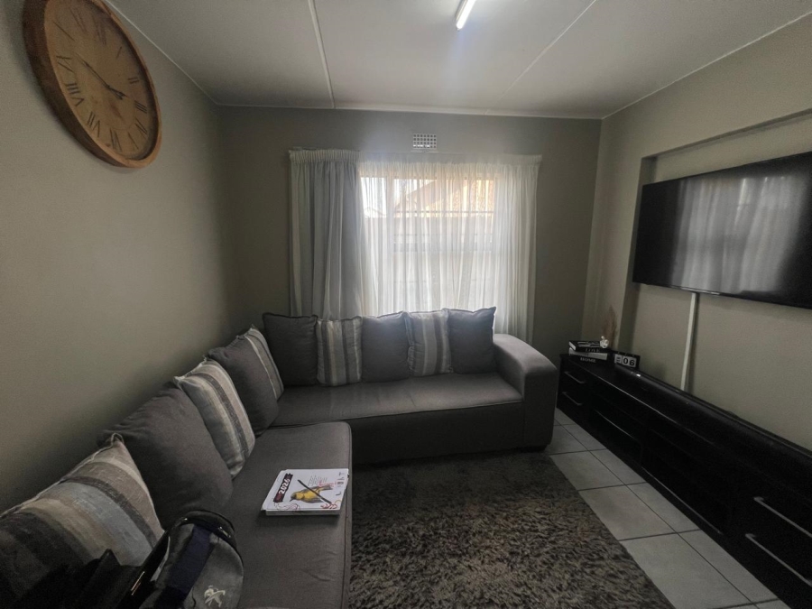 2 Bedroom Property for Sale in Sky City Gauteng