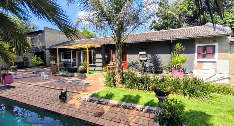 3 Bedroom Property for Sale in Brackenhurst Gauteng
