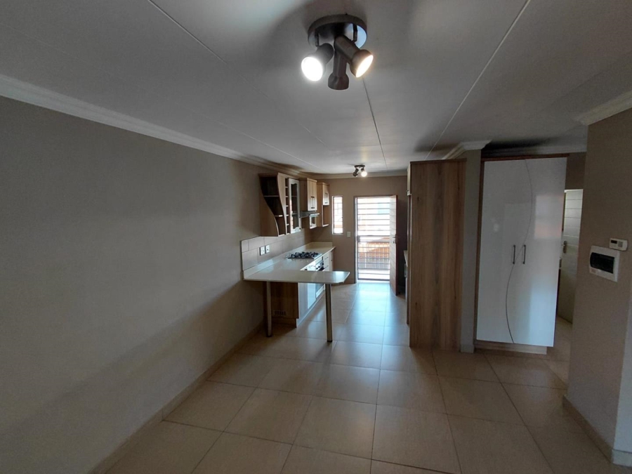 3 Bedroom Property for Sale in Andeon Gauteng