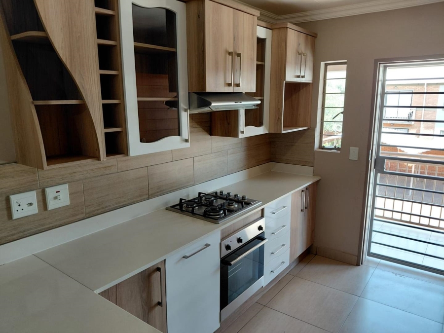 3 Bedroom Property for Sale in Andeon Gauteng