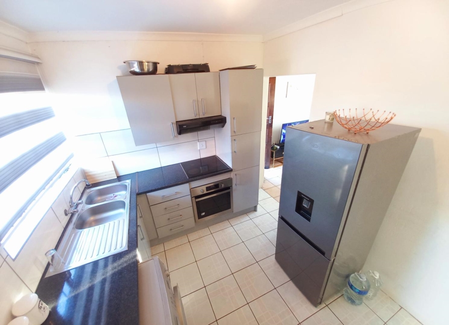 3 Bedroom Property for Sale in Lotus Gardens Gauteng