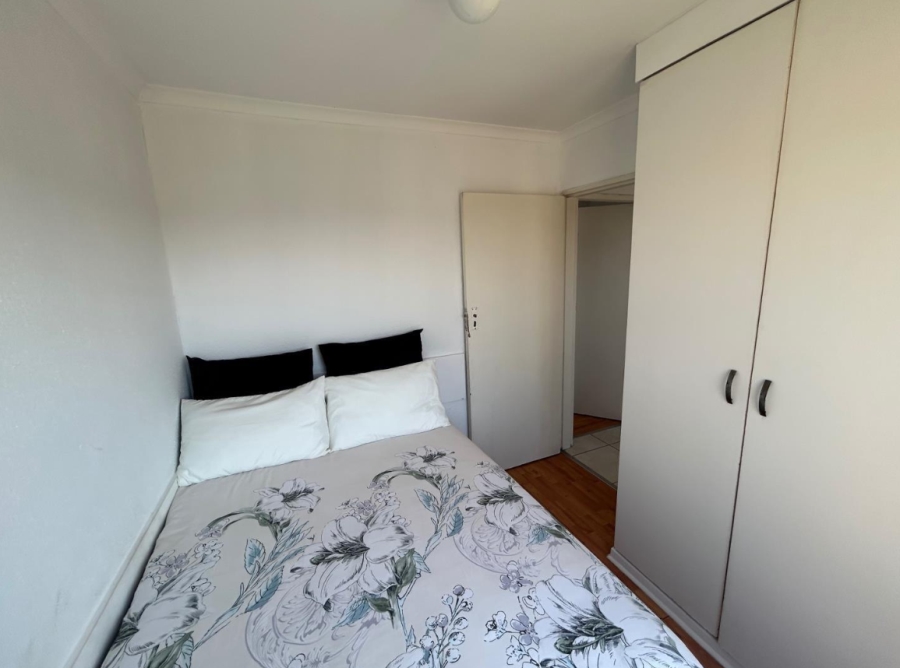 2 Bedroom Property for Sale in Roodekop Gauteng