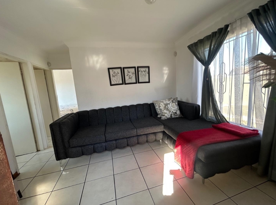 2 Bedroom Property for Sale in Roodekop Gauteng