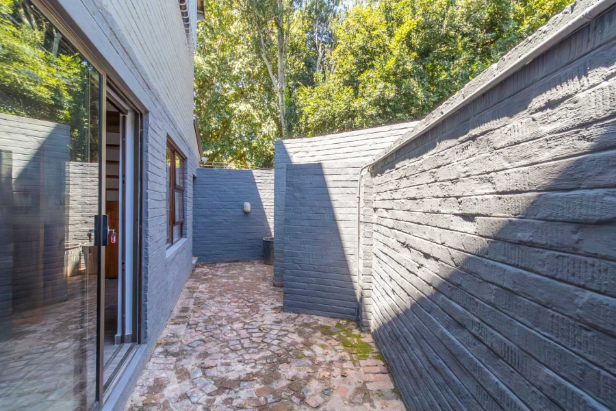 3 Bedroom Property for Sale in Ferndale Gauteng