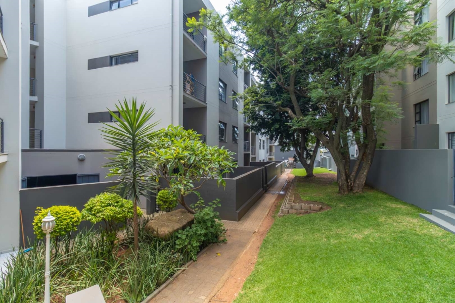 2 Bedroom Property for Sale in North Riding Gauteng