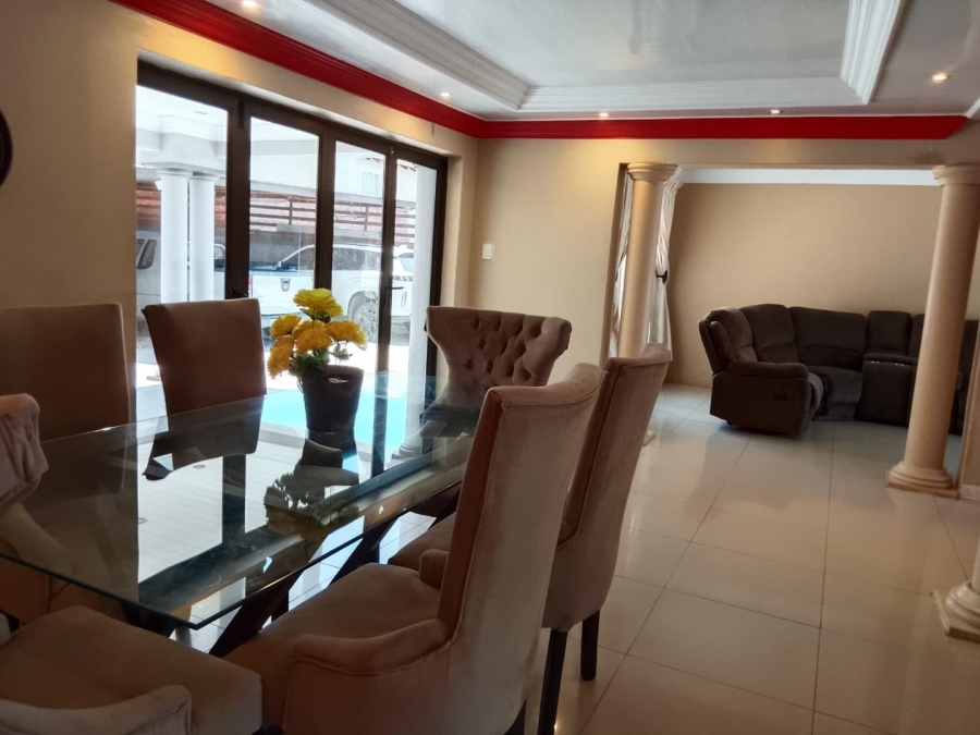 4 Bedroom Property for Sale in Nkwe Estate Gauteng