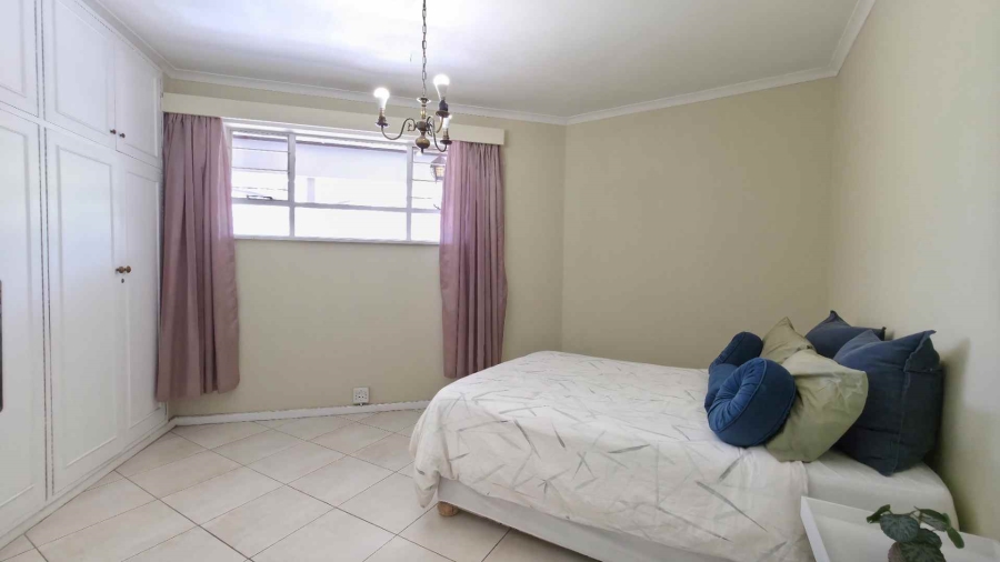 To Let 2 Bedroom Property for Rent in Sandown Gauteng