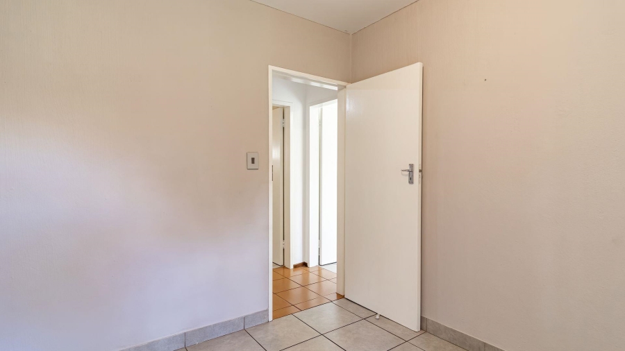 2 Bedroom Property for Sale in Weltevreden A H Gauteng