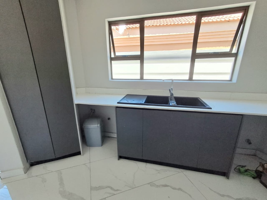 4 Bedroom Property for Sale in Liefde en Vrede Gauteng