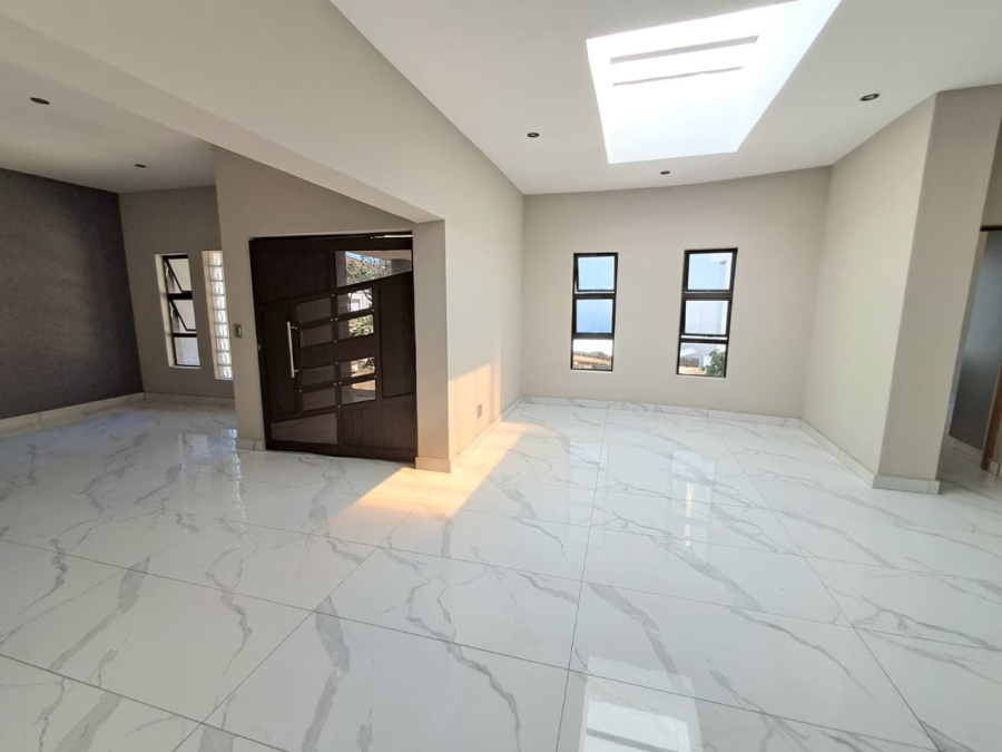 4 Bedroom Property for Sale in Liefde en Vrede Gauteng