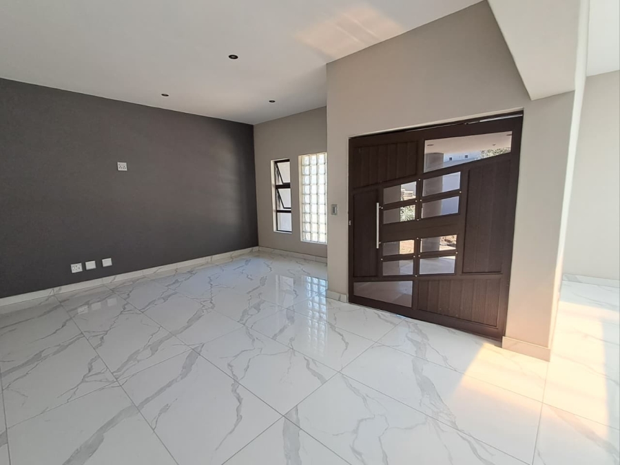 4 Bedroom Property for Sale in Liefde en Vrede Gauteng