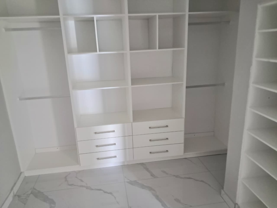 4 Bedroom Property for Sale in Liefde en Vrede Gauteng